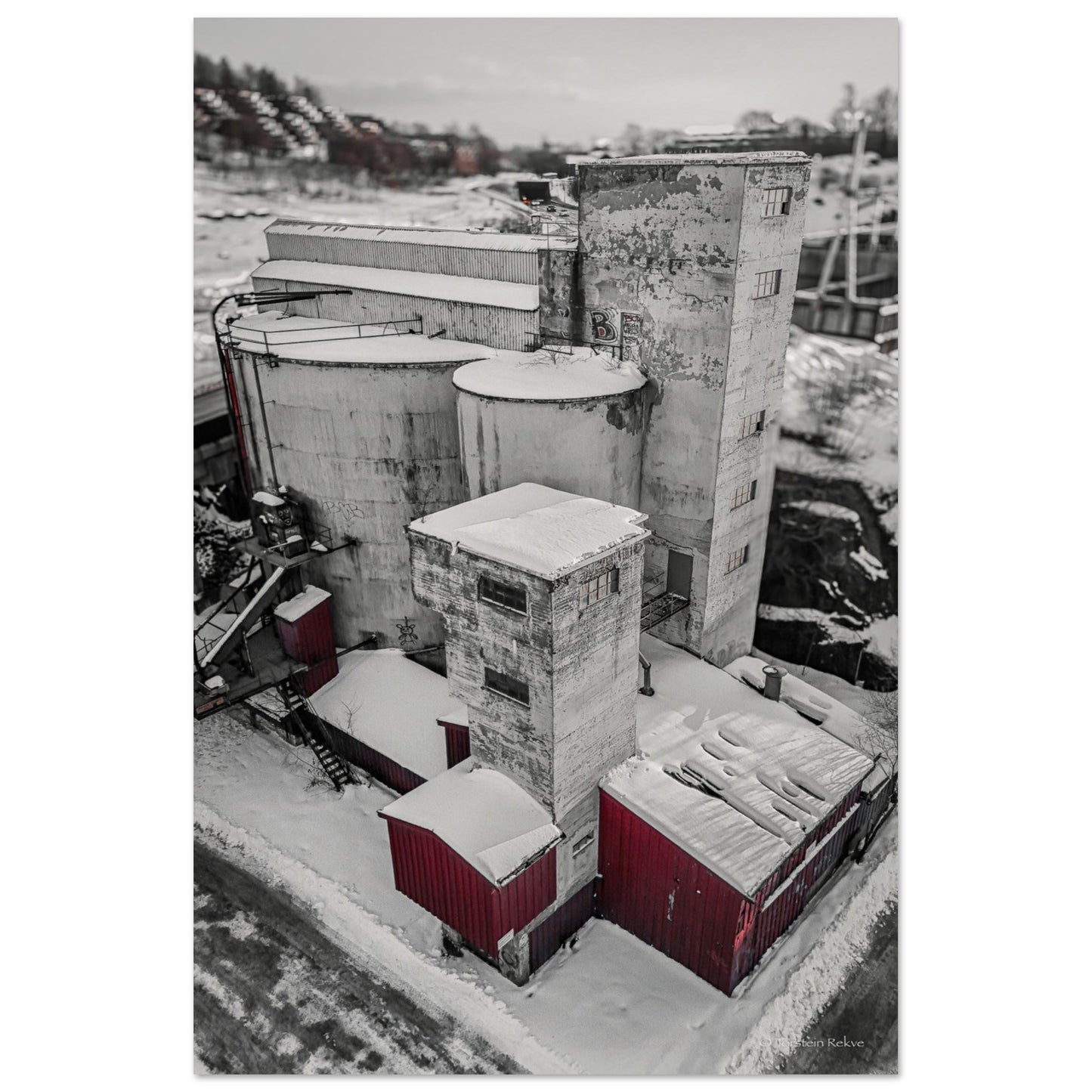 2ce1a26e-f538-4ffa-8d87-db6c24f3ffa2