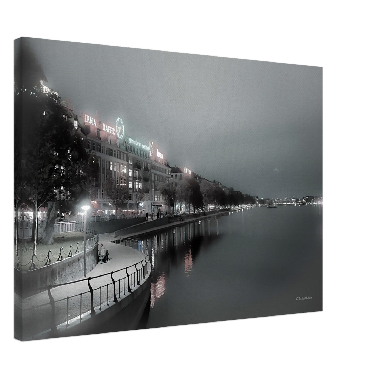 c86b3141-fc4d-403b-bd5e-7560e04370fb