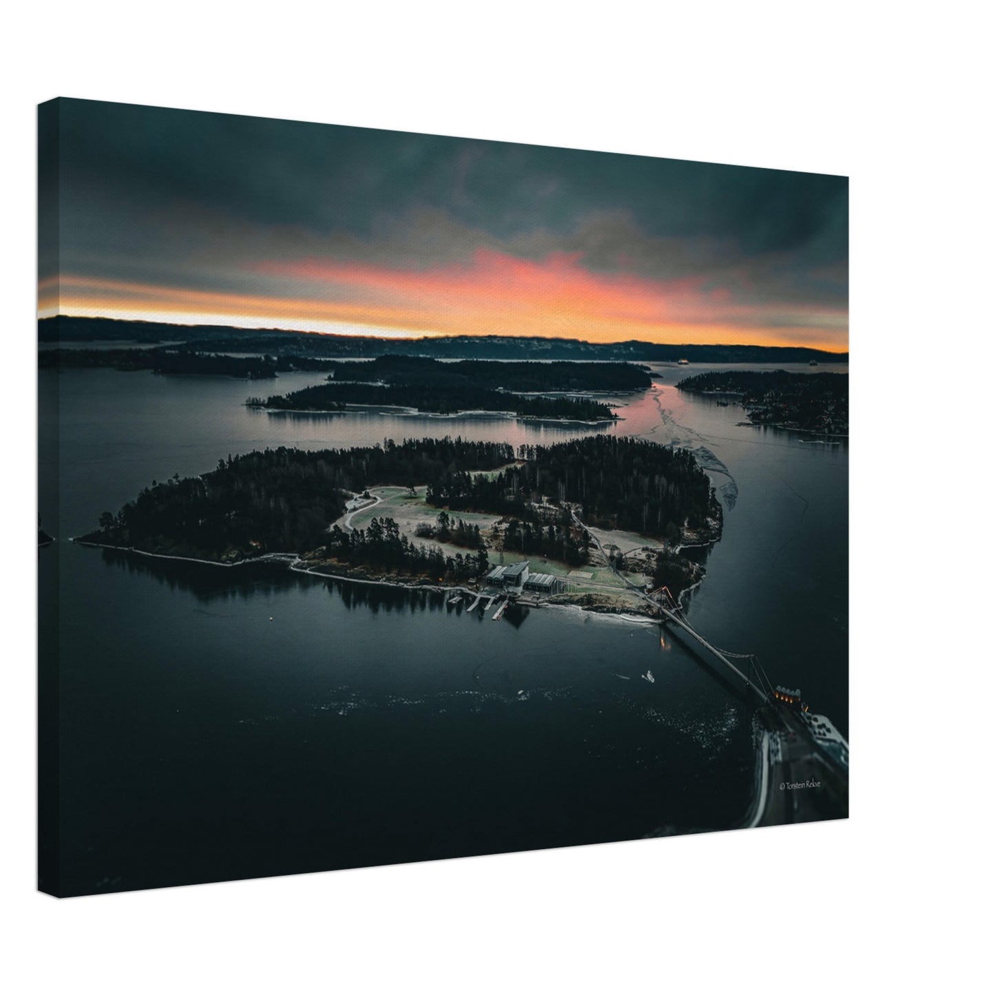 f0c51efb-b596-41d3-b57d-41e0fc3c9127